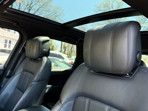 Used 2018 Land Rover Range Rover Sport Supercharged image 10