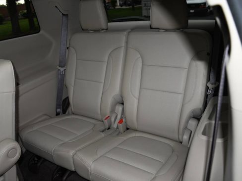 Used 2019 GMC Acadia Denali w/ Technology Package AWD/4WD image 21