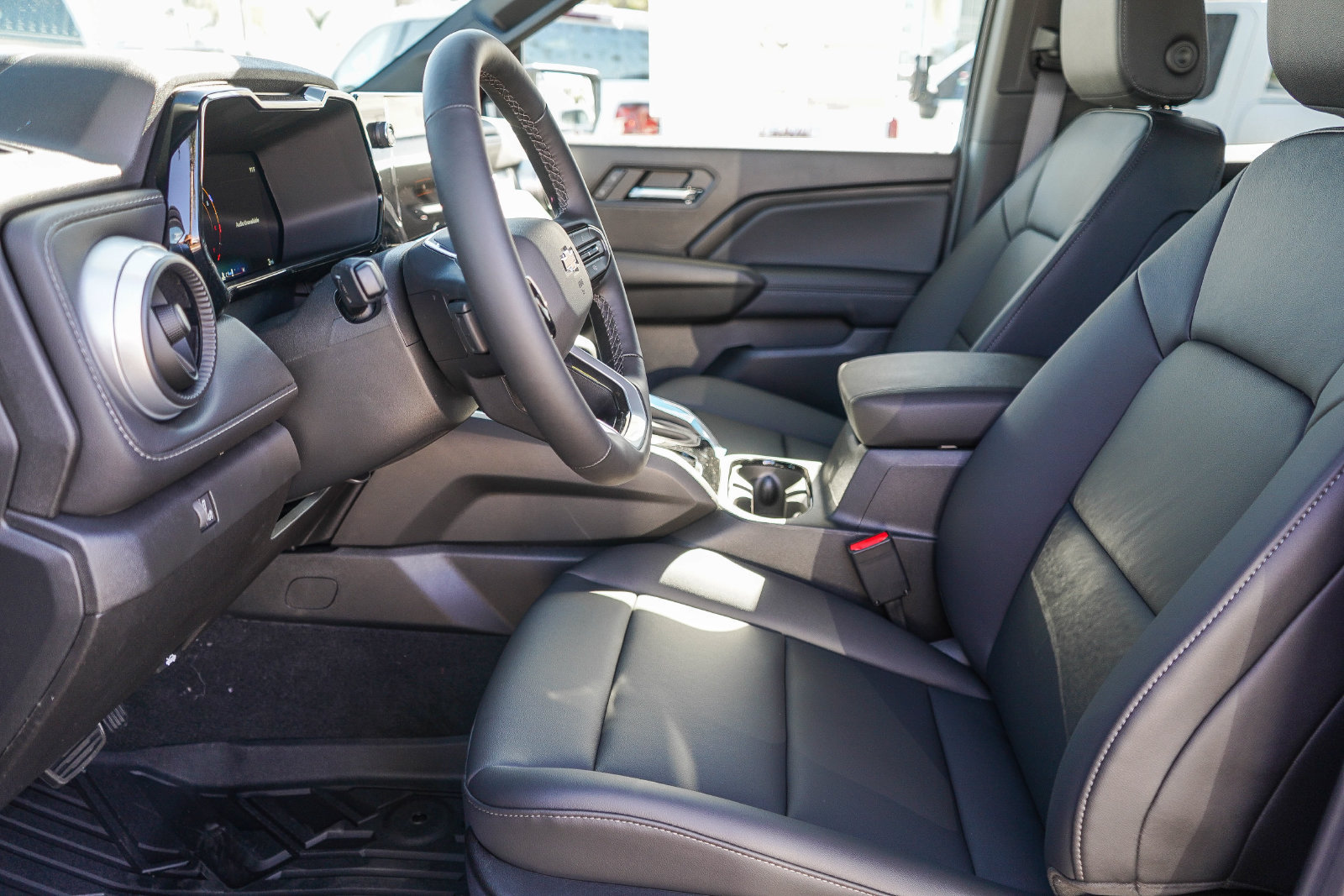 New 2026 Chevrolet Colorado LT w/ LT Convenience Package RWD image 19