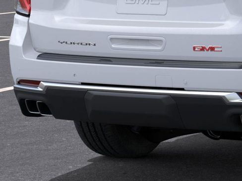 New 2026 GMC Yukon XL Denali w/ Sun & Power Step Package image 14