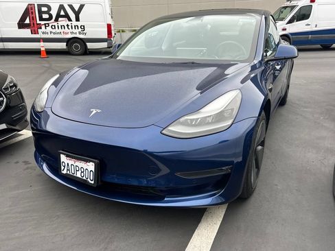 Used 2022 Tesla Model 3 Long Range AWD/4WD image 2