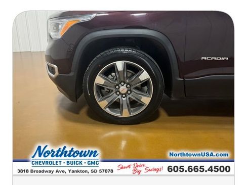 Used 2017 GMC Acadia SLT image 26