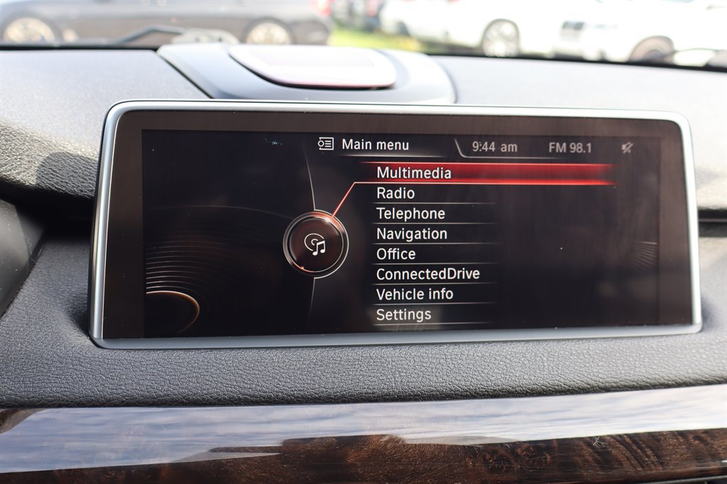 Used 2016 BMW X5 xDrive50i AWD/4WD image 24