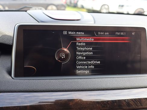 Used 2016 BMW X5 xDrive50i AWD/4WD image 24