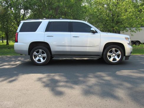 Used 2016 Chevrolet Tahoe LT AWD/4WD image 2
