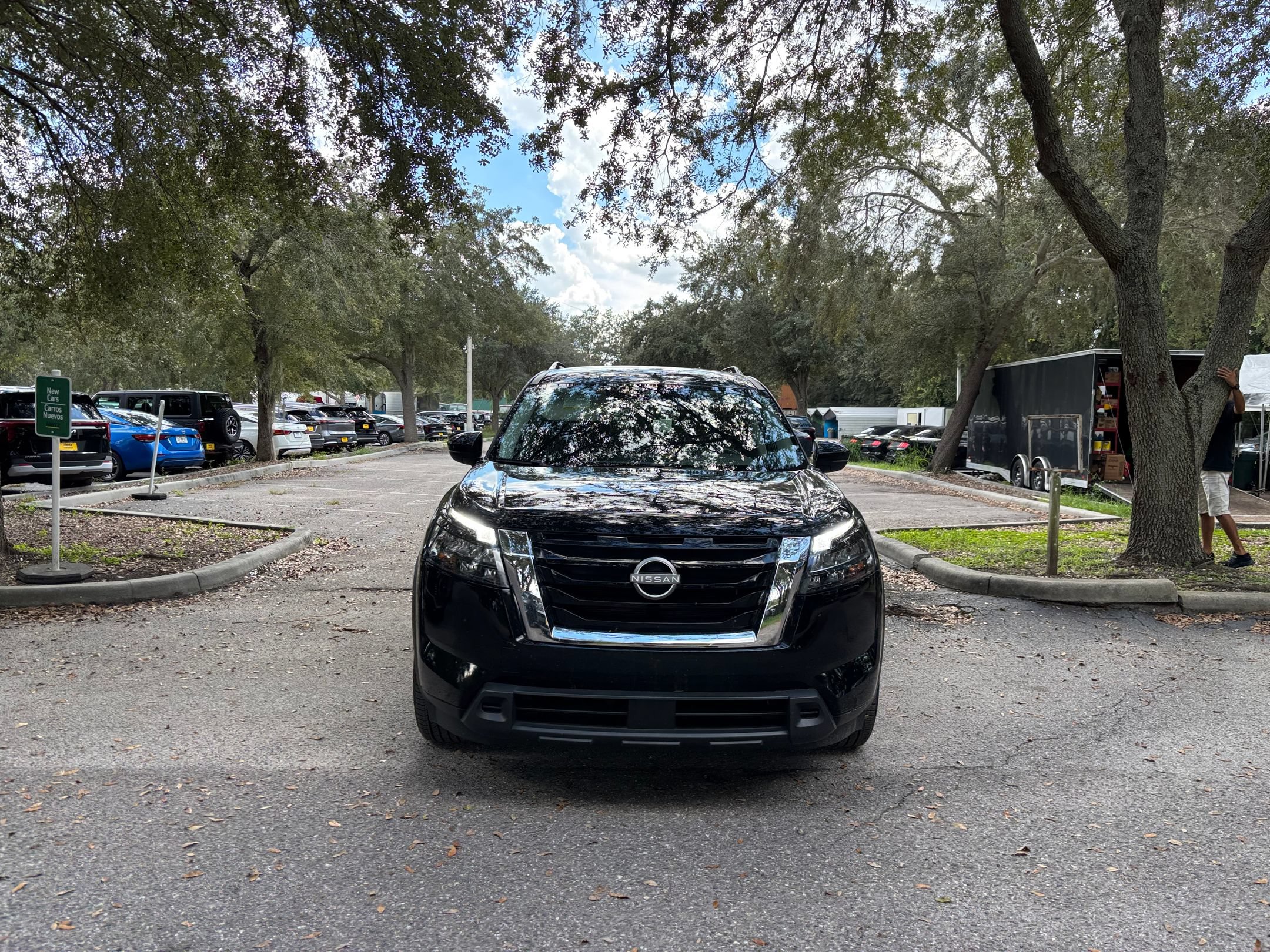 Used 2025 Nissan Pathfinder SV FWD image 10