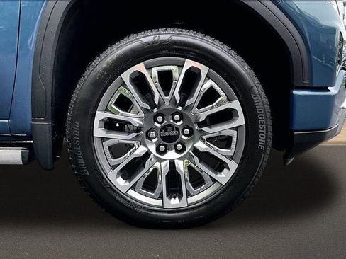 New 2026 GMC Sierra 1500 Denali Ultimate AWD/4WD image 14