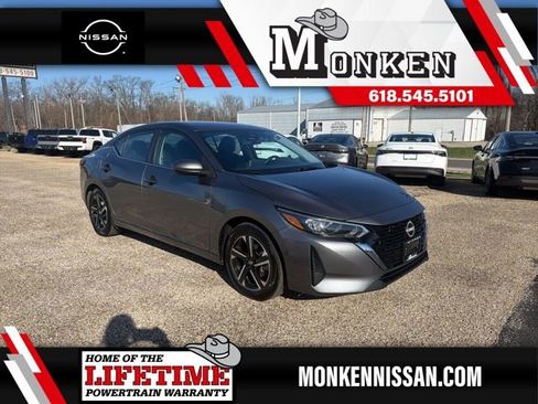 Used 2024 Nissan Sentra SV image 1