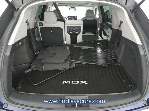 Used 2024 Acura MDX SH-AWD w/ Technology Package image 18