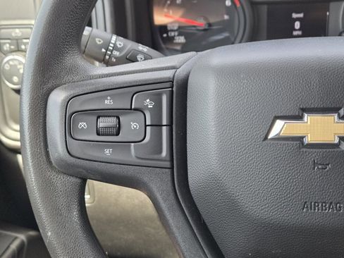 Used 2025 Chevrolet Silverado 1500 Custom image 22