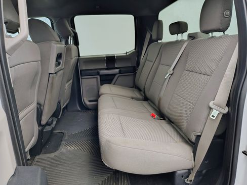 Used 2018 Ford F150 XLT w/ Trailer Tow Package image 12