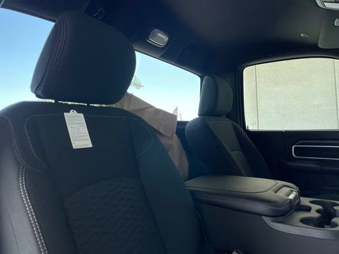 New 2026 RAM 5500 4x4 Regular Cab image 9