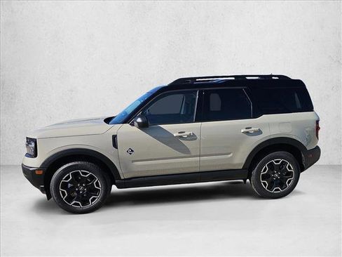 New 2025 Ford Bronco Sport Outer Banks image 2