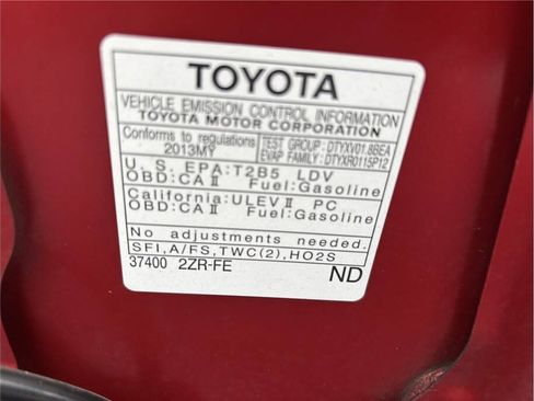 Used 2013 Toyota Corolla LE FWD image 19