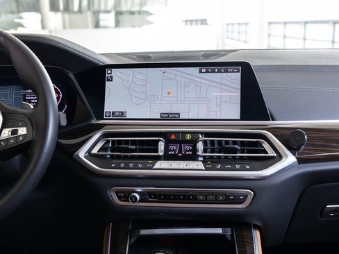 Used 2023 BMW X5 xDrive40i w/ Premium Package image 12