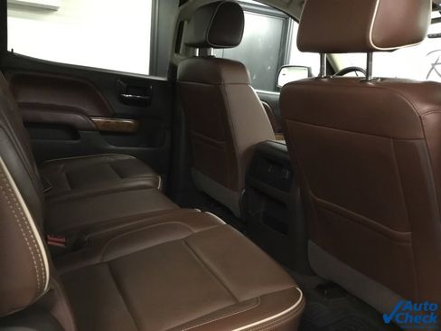 Used 2017 Chevrolet Silverado 1500 High Country image 39