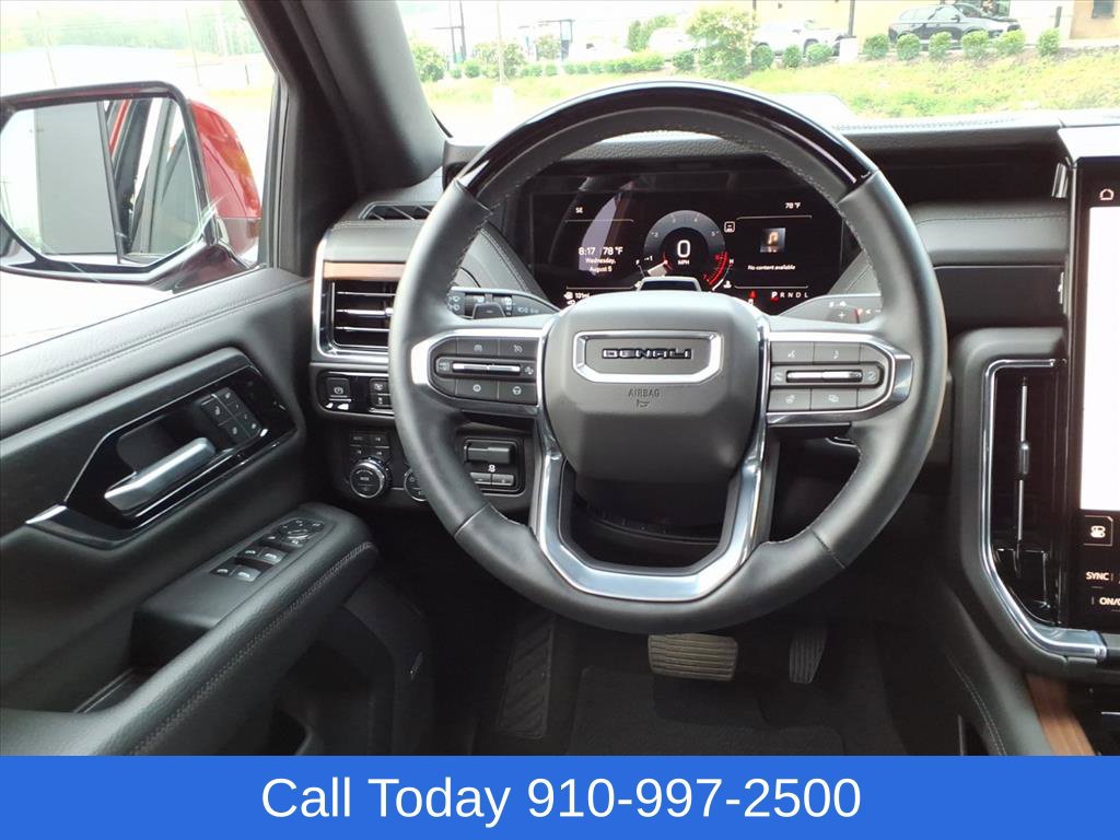 Used 2026 GMC Yukon XL Denali w/ Denali Reserve Package AWD/4WD image 26