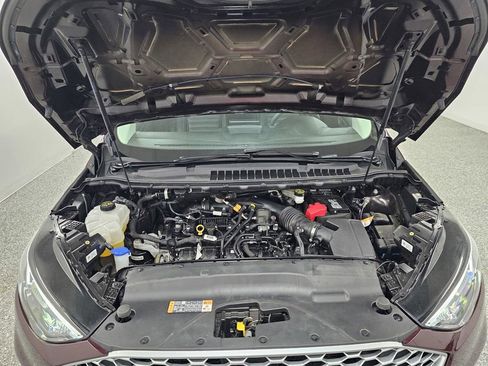 Used 2024 Ford Edge SEL w/ Convenience Package AWD/4WD image 9
