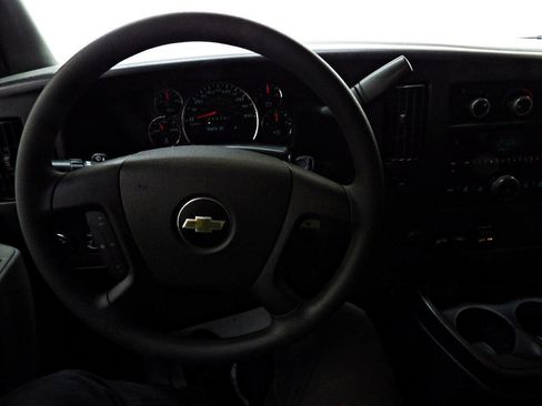 Used 2014 Chevrolet Express 3500 LT w/ LT Preferred Equipment Group RWD image 13