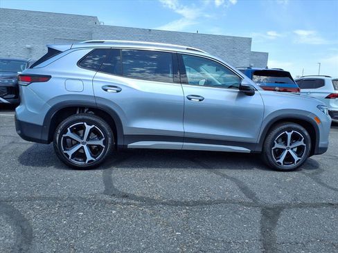 New 2026 Volkswagen Tiguan SE image 7