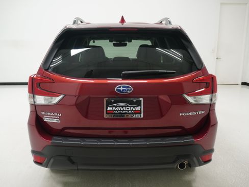 Used 2019 Subaru Forester Limited w/ Popular Package #3 AWD/4WD image 5