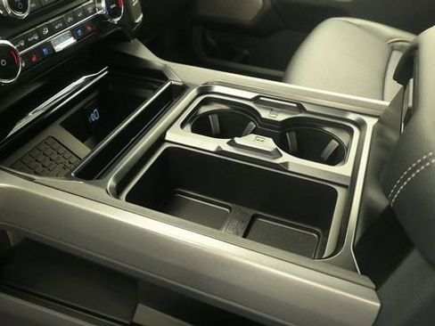 New 2026 Ford F250 Lariat w/ Black Appearance Package AWD/4WD image 23