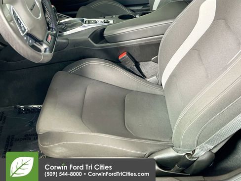 Used 2022 Chevrolet Camaro SS RWD image 21