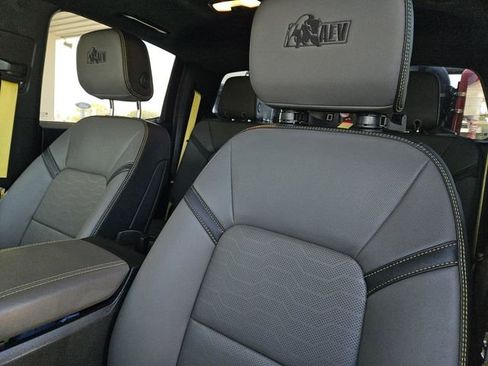 Used 2024 Chevrolet Colorado ZR2 w/ ZR2 Bison Edition image 29