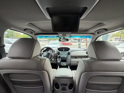 Used 2011 Honda Pilot Touring image 29