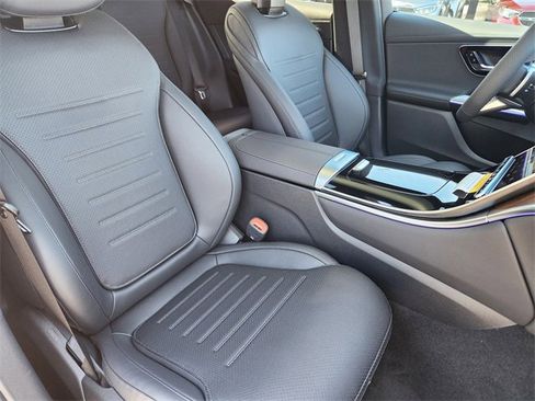 New 2026 Mercedes-Benz GLC 300 4MATIC image 17