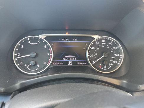 Used 2021 Nissan Sentra SV w/ SV Premium Package FWD image 23