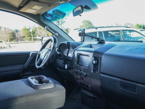 Used 2013 Nissan Titan S w/ S Popular Equipment Pkg image 10