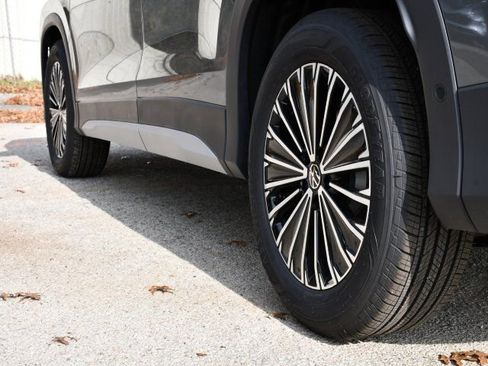 New 2026 Volkswagen Tiguan S image 9