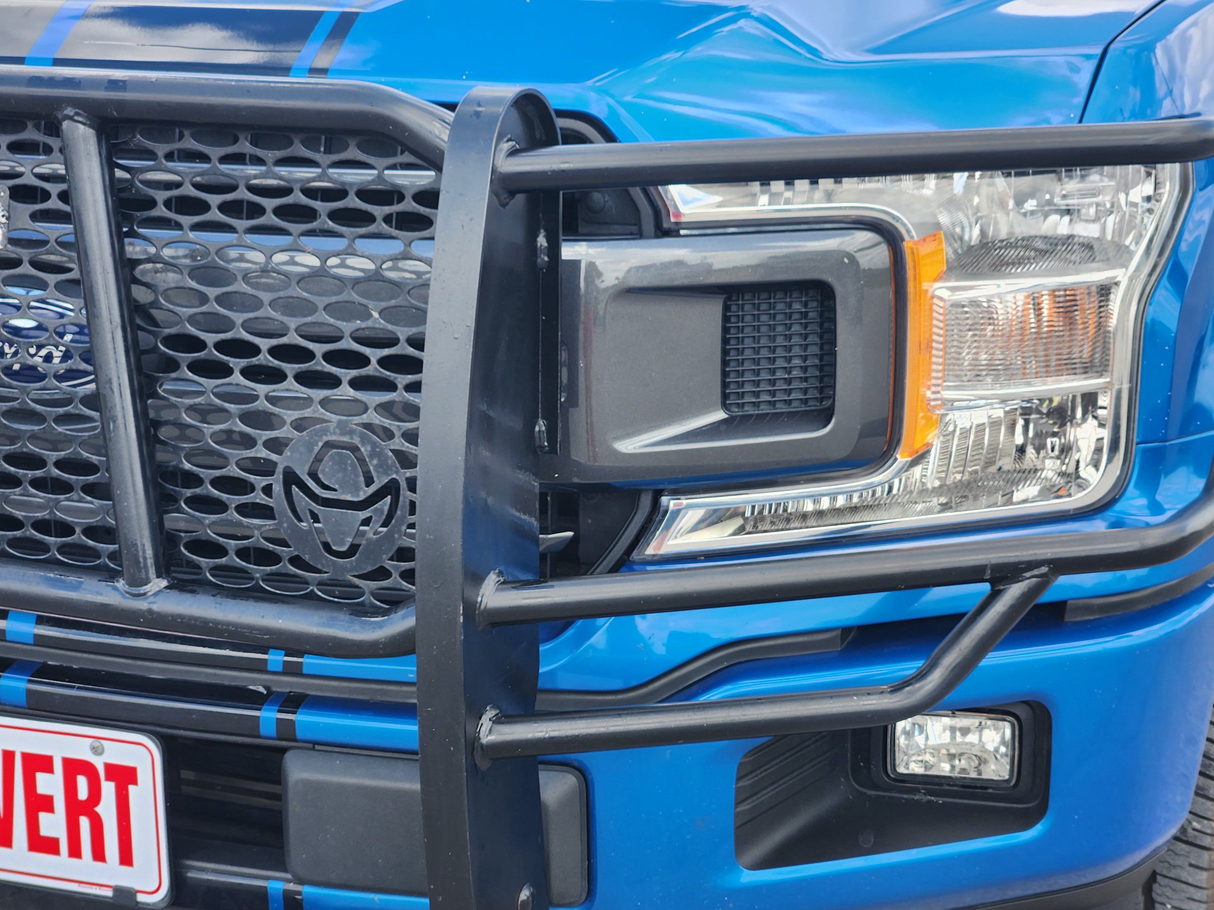 Used 2019 Ford F150 XLT w/ Equipment Group 302A Luxury AWD/4WD image 8