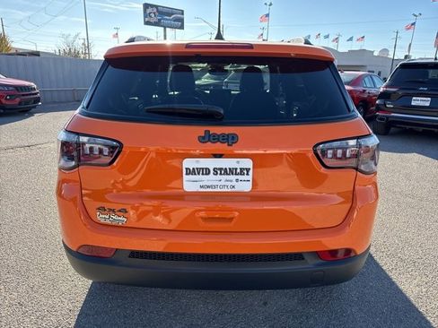 New 2026 Jeep Compass Latitude image 5