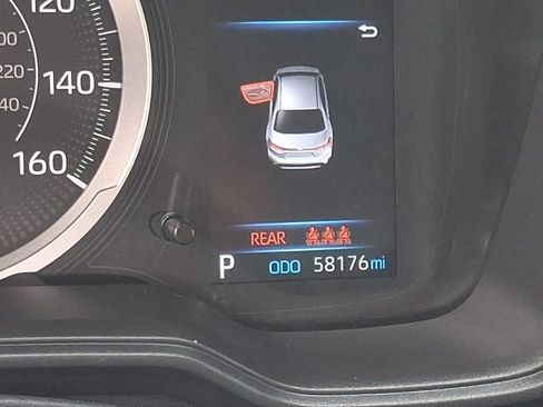 Used 2022 Toyota Corolla LE FWD image 19