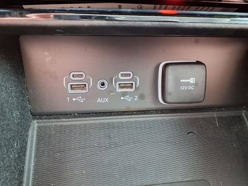 Used 2022 Jeep Grand Cherokee L Altitude image 24