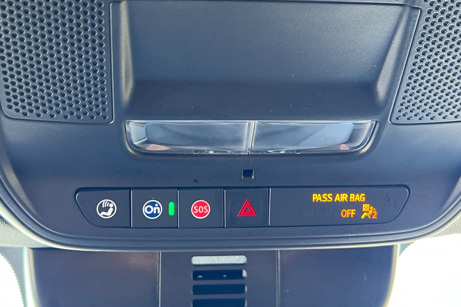 Used 2025 Buick Enclave Preferred FWD image 26
