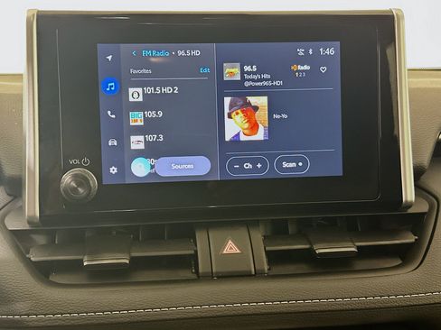 Certified 2025 Toyota RAV4 LE FWD image 23