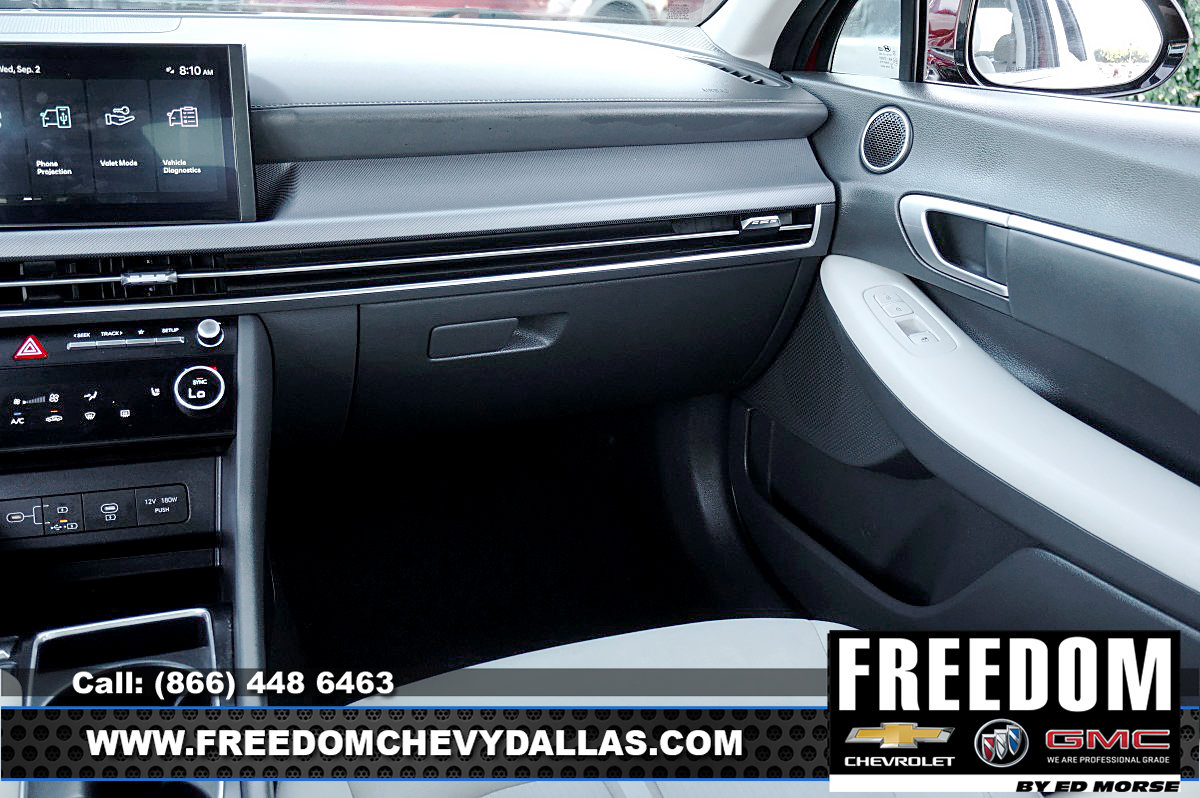 Used 2025 Hyundai Sonata SEL FWD image 32