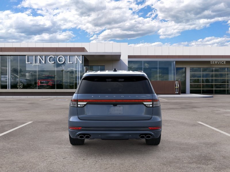 New 2026 Lincoln Aviator Reserve w/ Jet Appearance Package AWD/4WD image 5