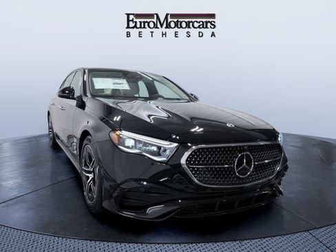 New 2026 Mercedes-Benz E 350 4MATIC Sedan image 4