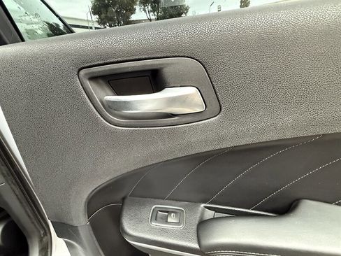 Used 2016 Dodge Charger R/T w/ Plus Group image 27