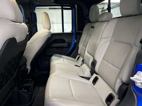 Used 2021 Jeep Gladiator Mojave w/ LED Lighting Group image 24