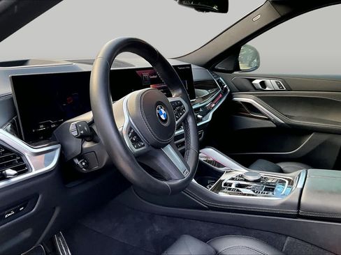 Used 2025 BMW X6 xDrive40i w/ Climate Comfort Package AWD/4WD image 33