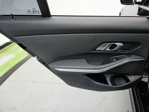 Used 2021 BMW 330i Sedan RWD image 23