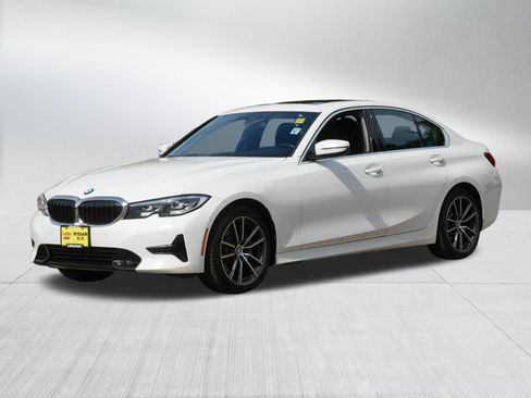Used 2020 BMW 330i xDrive Sedan AWD/4WD image 3