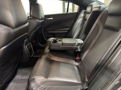 Used 2021 Dodge Charger SXT w/ Leather Interior Group image 25
