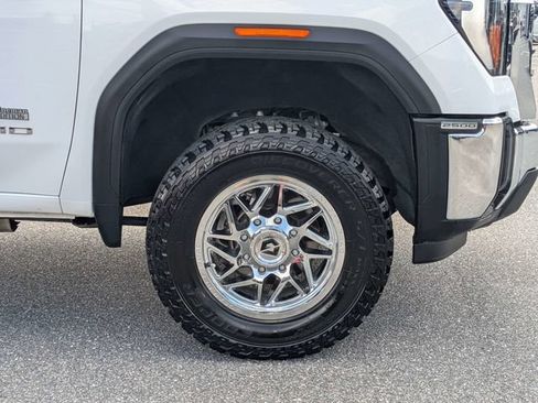 Used 2025 GMC Sierra 2500 SLE w/ SLE Convenience Package AWD/4WD image 12