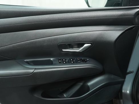 Used 2025 Hyundai Tucson SEL AWD/4WD image 22